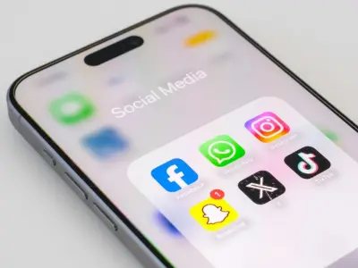 آیفون ۱۳ ظرفیت ۱۲۸ گیگ